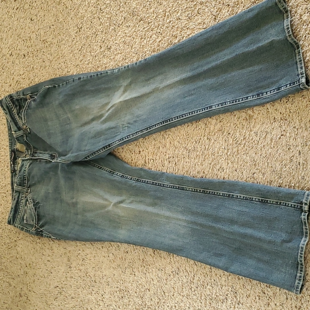 Women's jeans